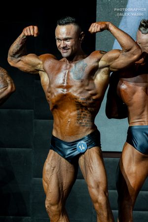 CLASSIC  PHYSIQUE 178
